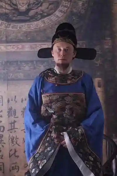 Replace ancient Chinese officials with Musk's face and make interesting historical videos. Replace ancient Chinese officials with Musk's face and make interesting historical videos.